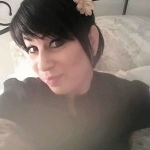 Meet your Posher, Tonia